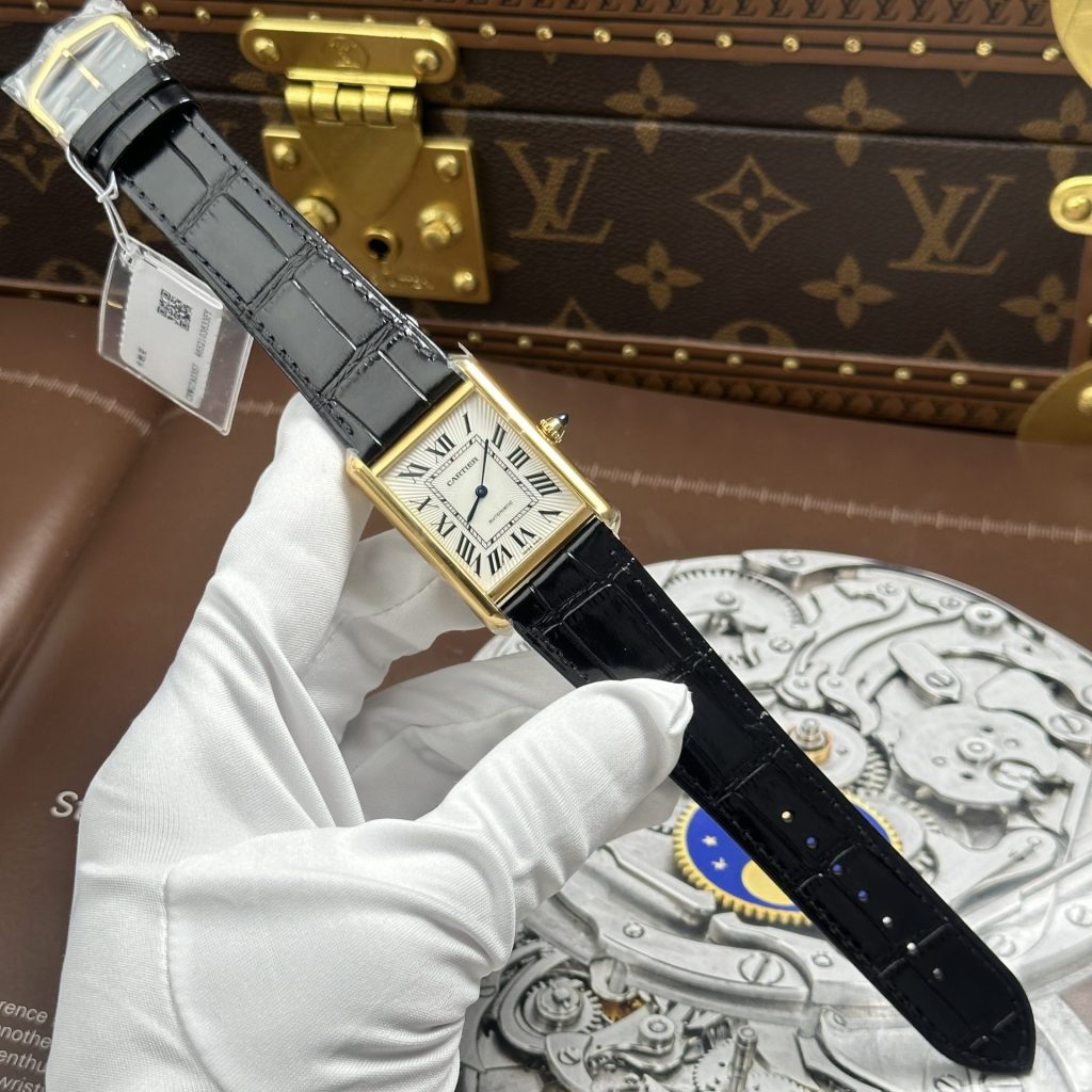 Cartier tank Super Clone Swiss Machine