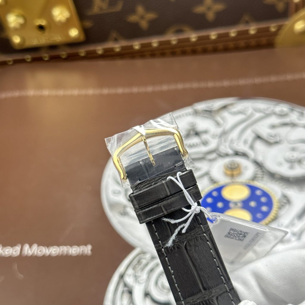 Cartier tank Super Clone Swiss Machine
