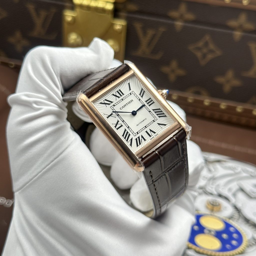 Cartier tank Super Clone Swiss Machine