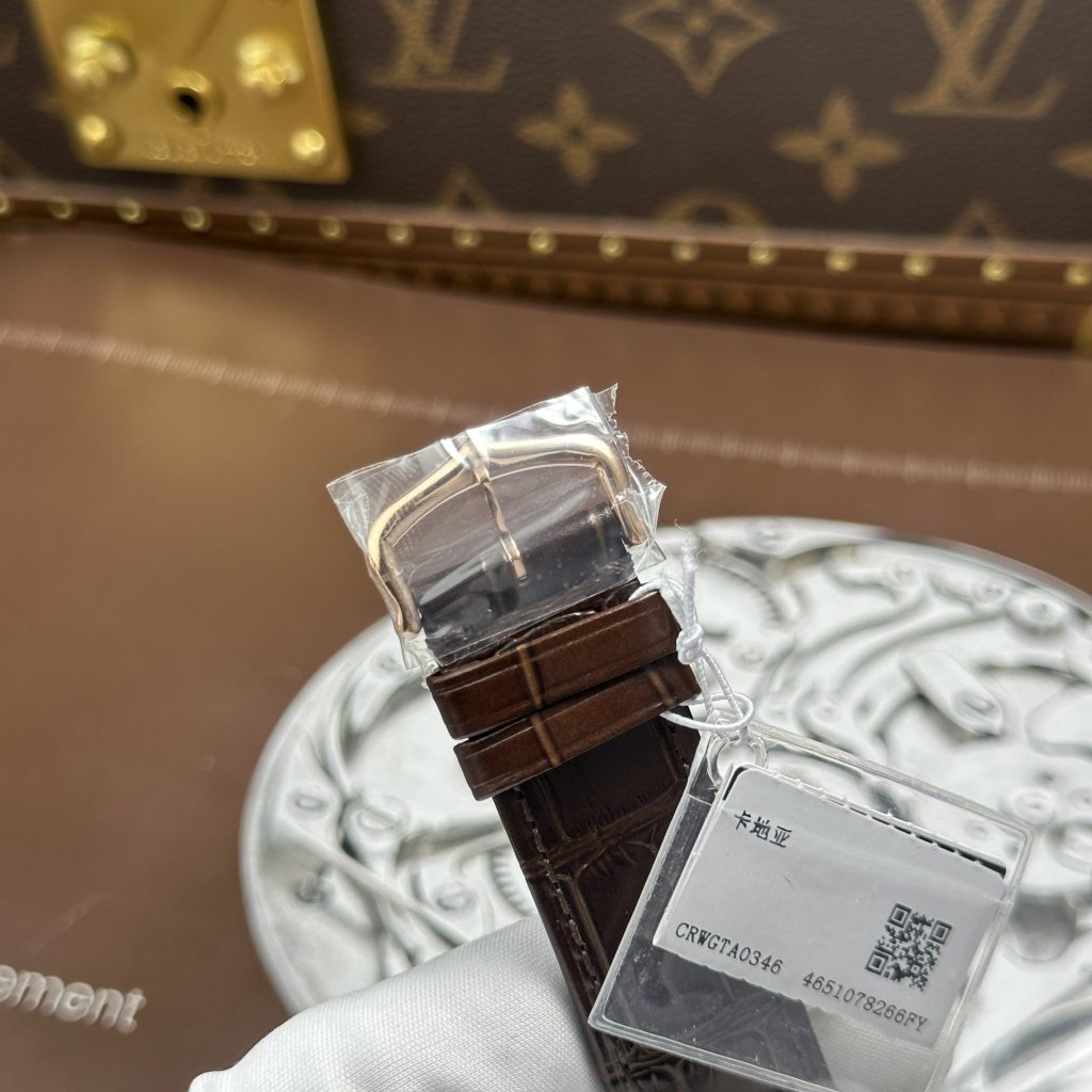 Cartier tank Super Clone Swiss Machine