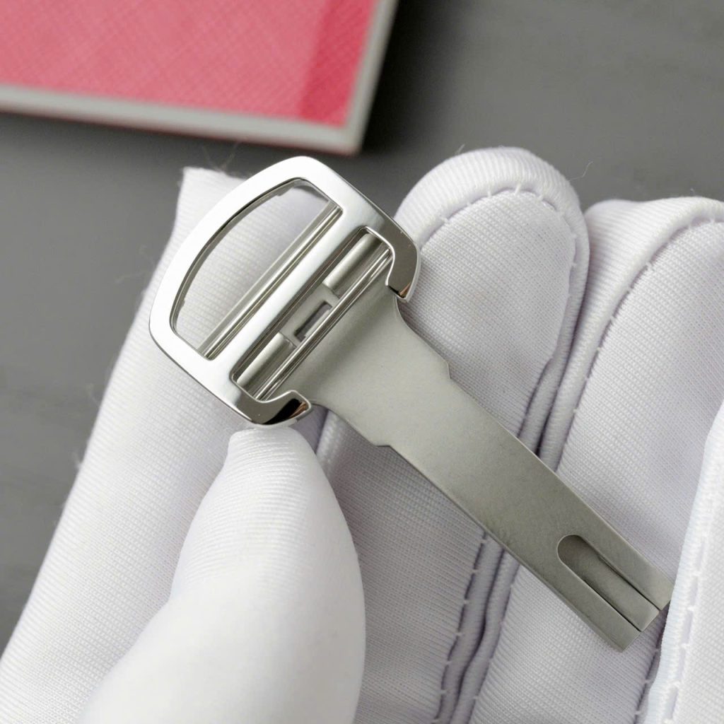 Cartier tank Super Clone Swiss Machine