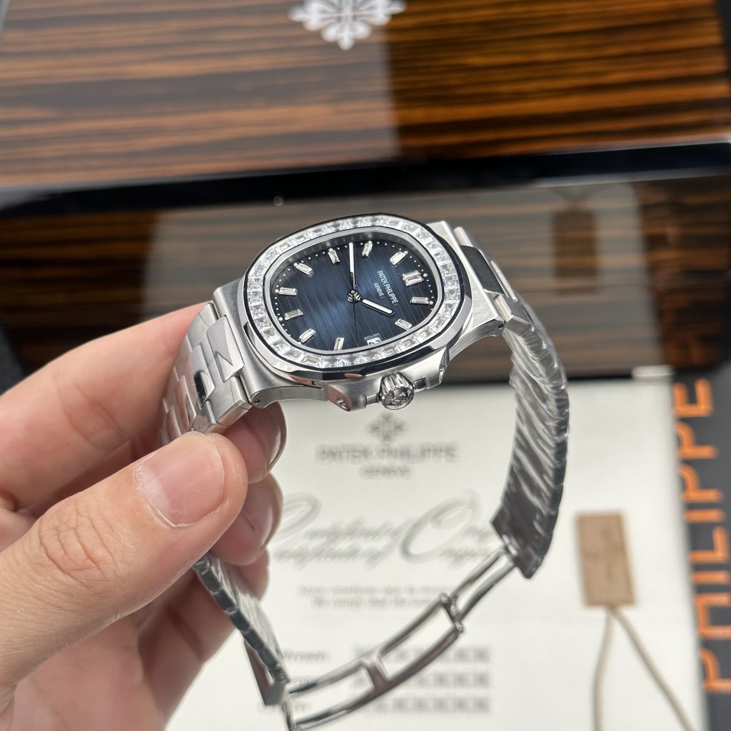 Patek Philippe Nautilus Super Clone Swiss Machine