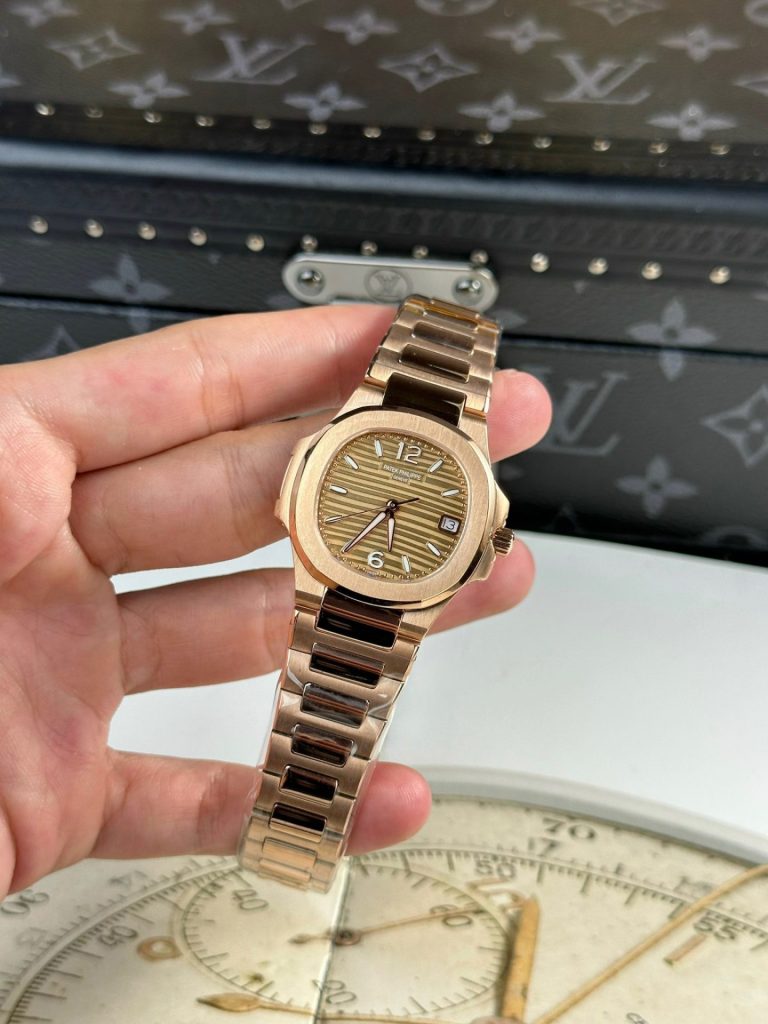 Patek Philippe Nautilus Super Clone Swiss Machine