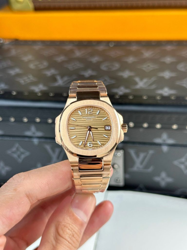 Patek Philippe Nautilus Super Clone Swiss Machine