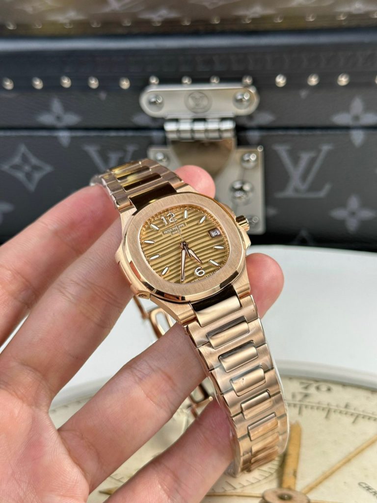 Patek Philippe Nautilus Super Clone Swiss Machine