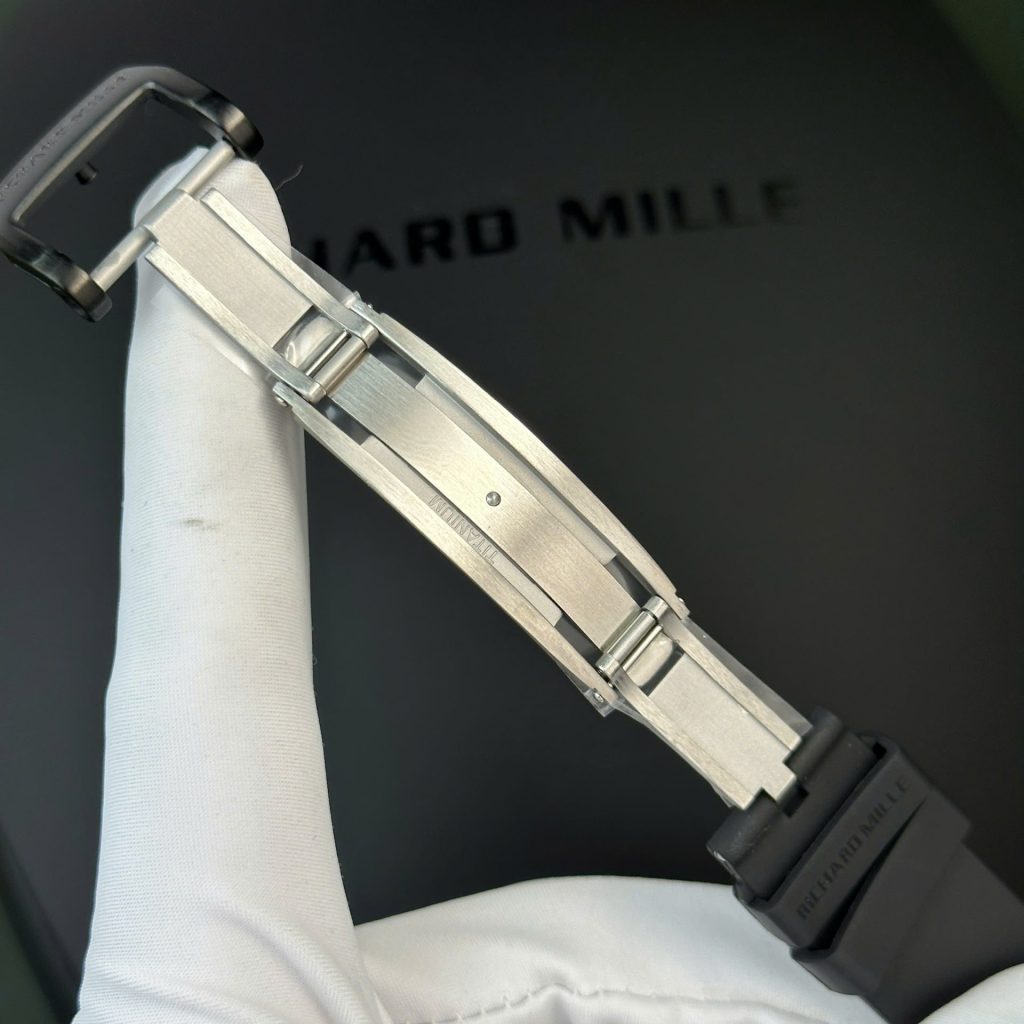 Richard mille tourbillon Rm 12-01  super clone swiss machine