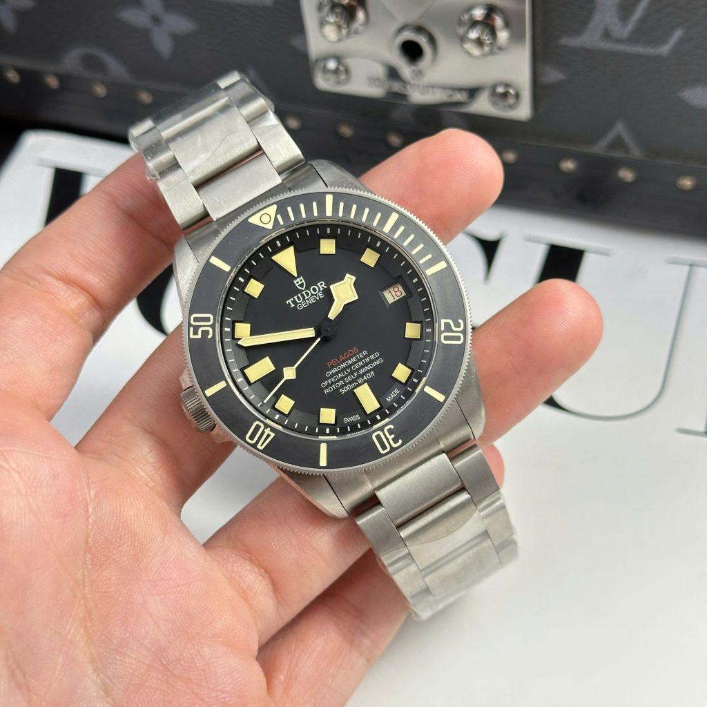 Tudor Pelagos LHD Super Clone Swiss Machine