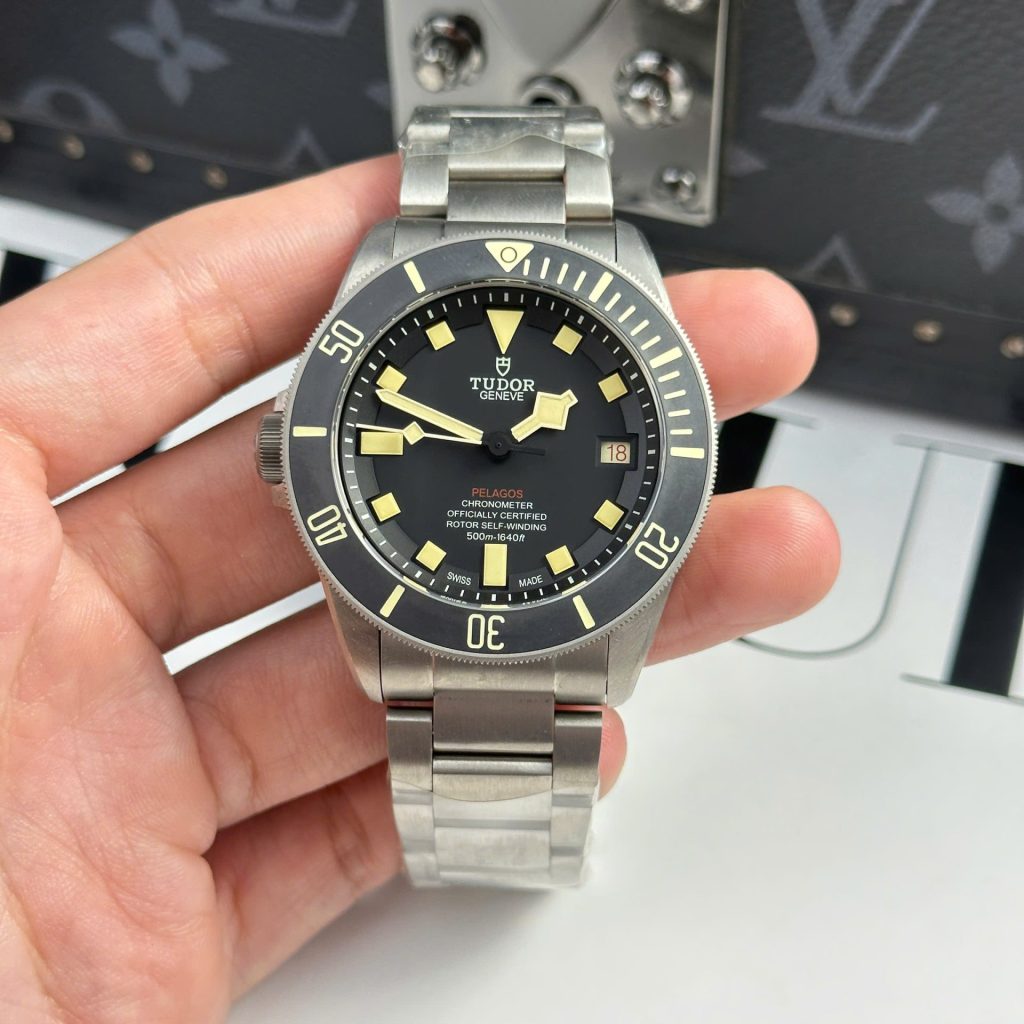 Tudor Pelagos LHD Super Clone Swiss Machine
