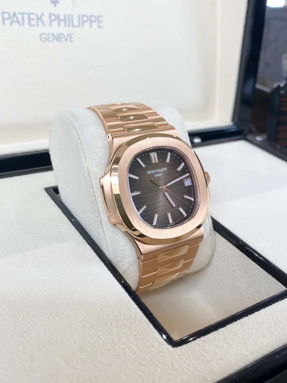 Patek Philippe Nautilus Super Clone Swiss Machine