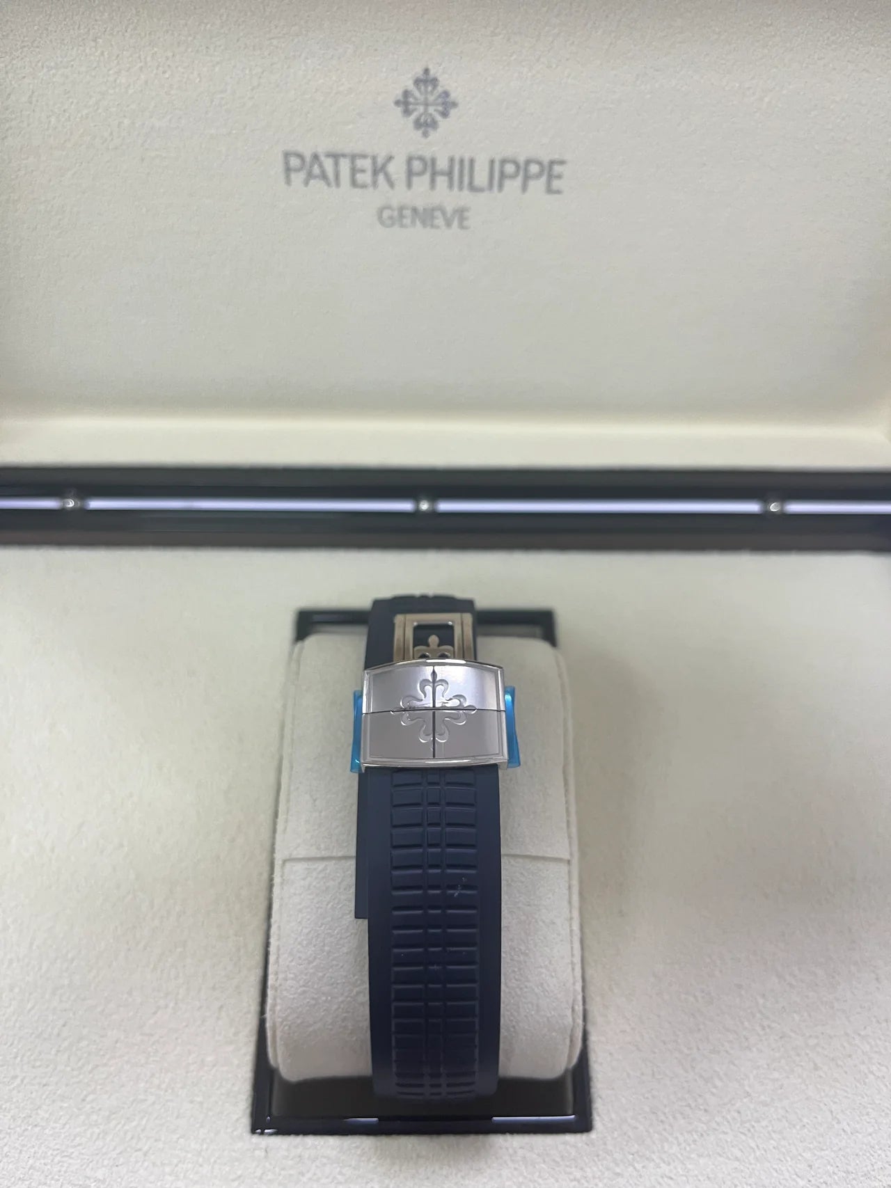 PATEK PHILIPPE AQUANAUT CHRONOGRAPH SUPER CLONE SWISS MACHINE