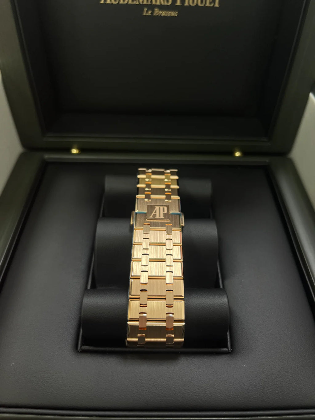 AUDEMARS Piguet Royal Oak Black Super Clone Swiss Machine