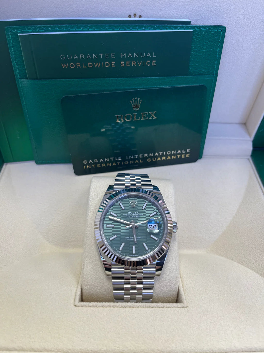 Rolex DateJust Super Clone Swiss Machine