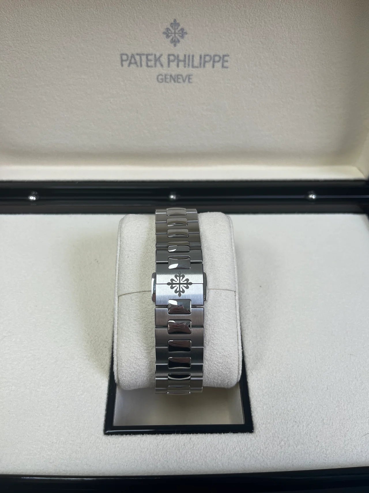 Patek Philippe Nautilus Travel Time  Super Clone Swiss Machine