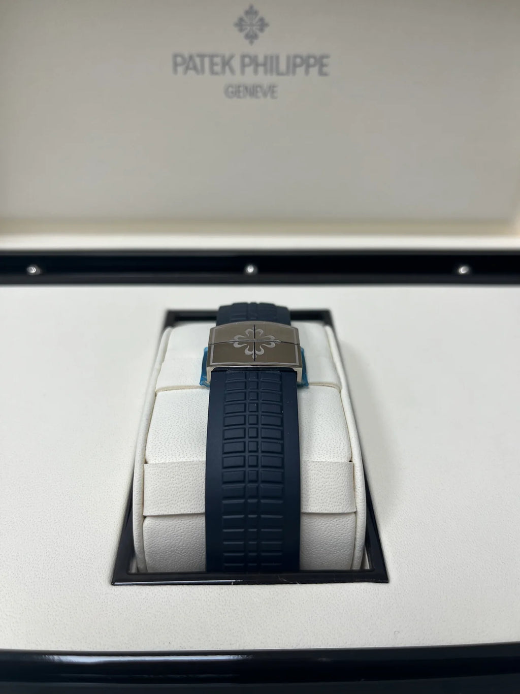 PATEK PHILIPPE AQUANAUT SUPER CLONE SWISS MACHINE