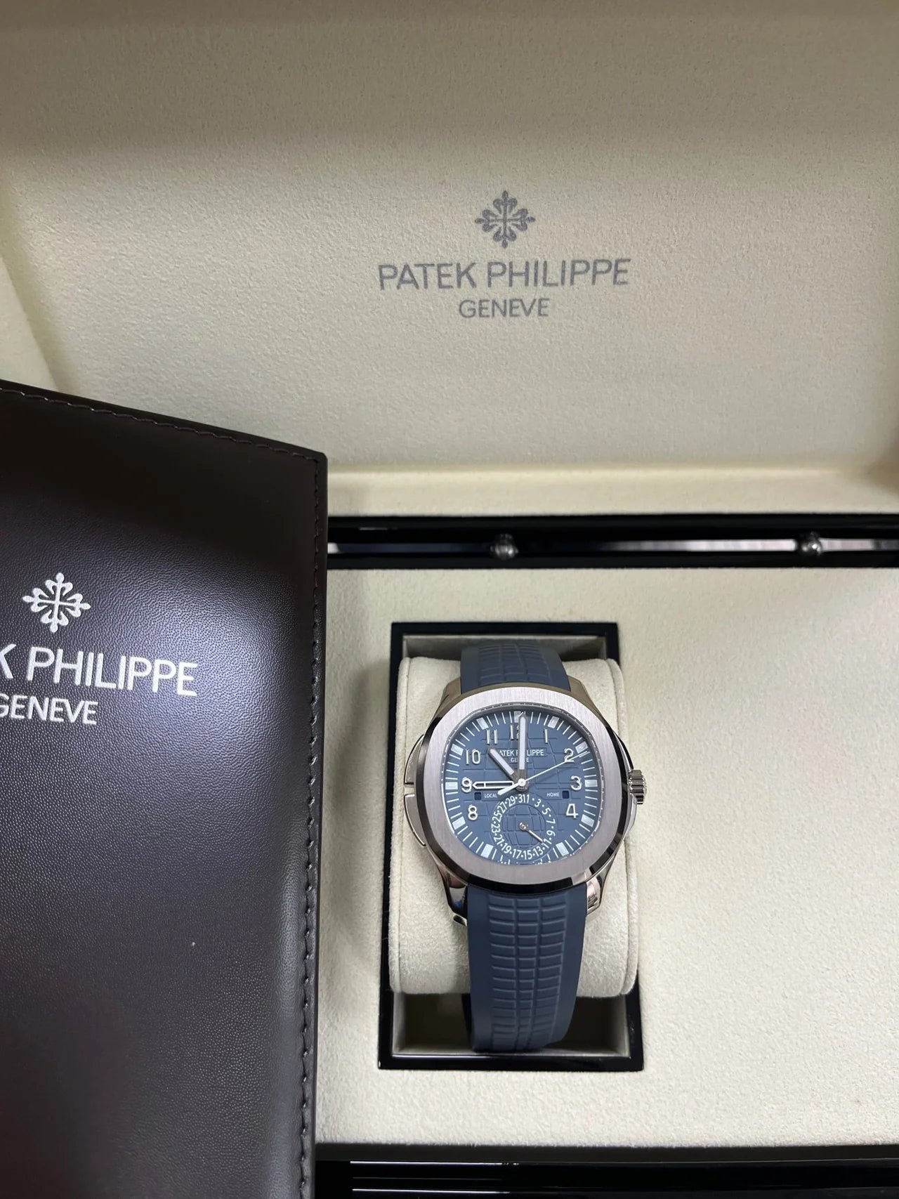 PATEK PHILIPPE AQUANAUT CHRONOGRAPH SUPER CLONE SWISS MACHINE