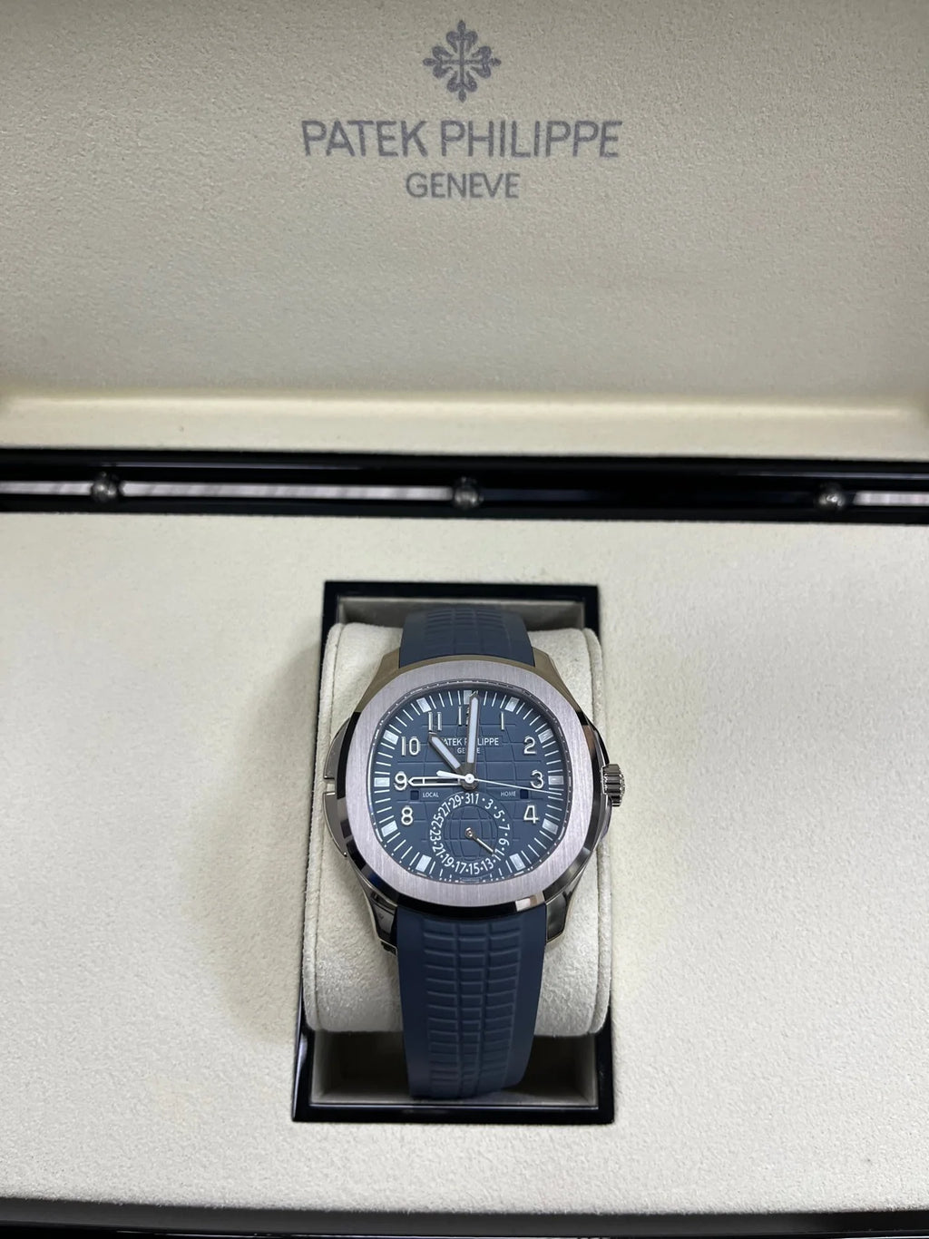 PATEK PHILIPPE AQUANAUT CHRONOGRAPH SUPER CLONE SWISS MACHINE
