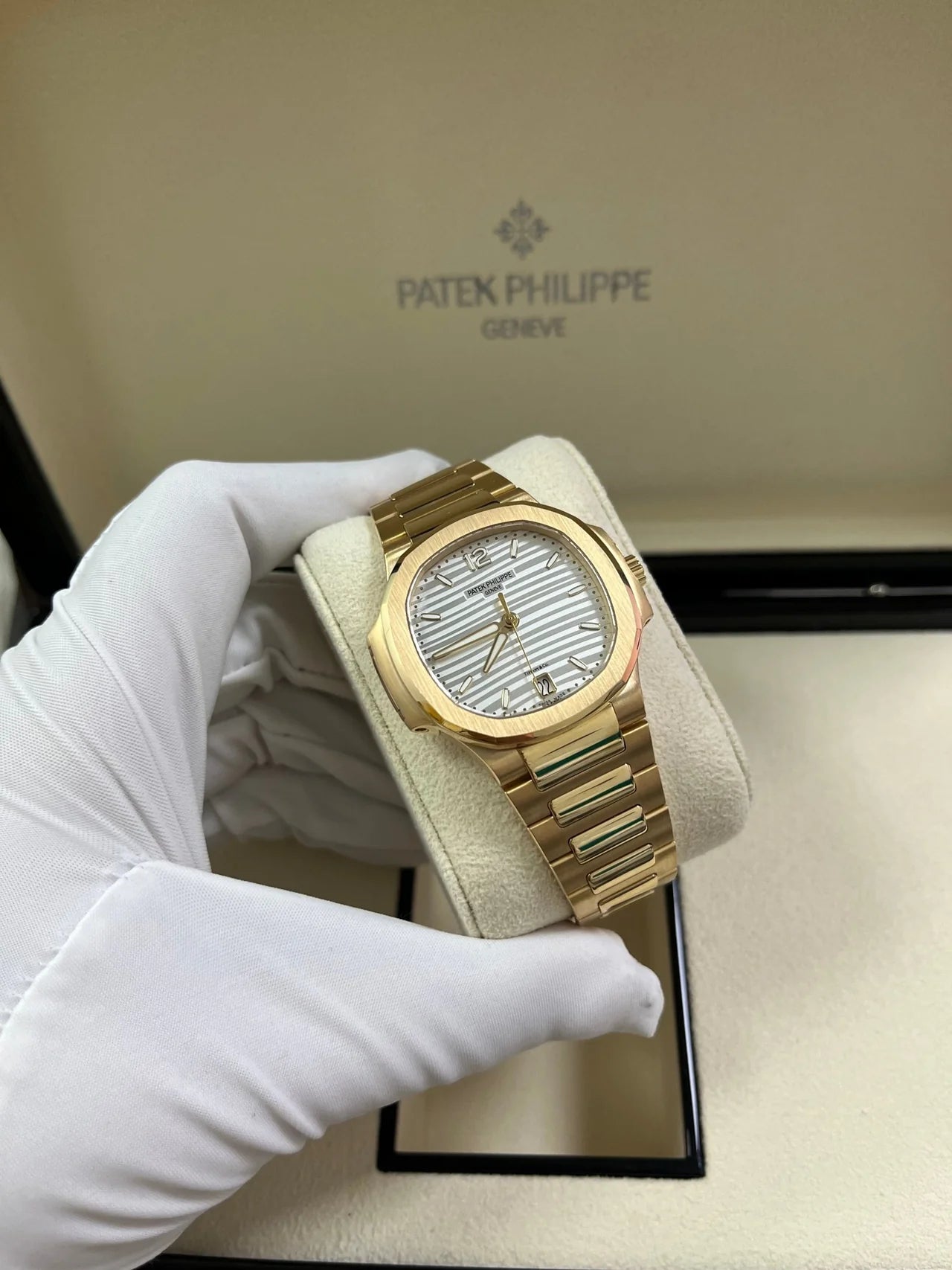 Patek Philippe Nautilus Super Clone Swiss Machine