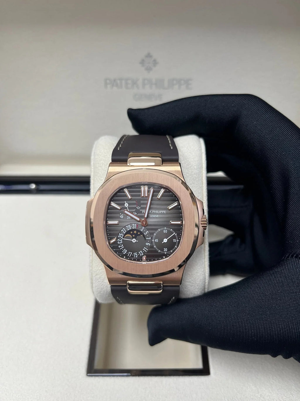 Patek Philippe Nautilus Moon Phase Super Clone Swiss Machine