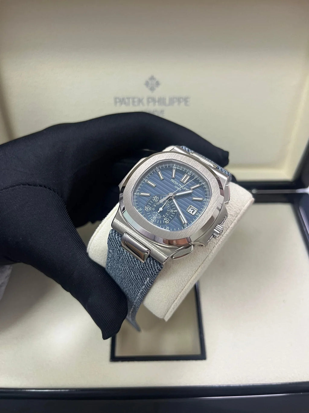 Patek Philippe Nautilus Flyback Chronograph Super Clone Swiss Machine