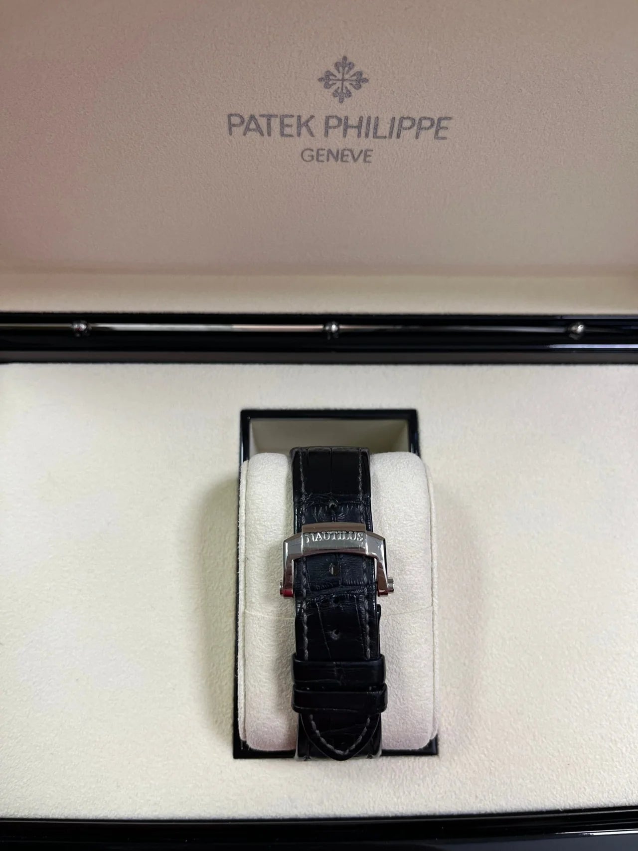 Patek Philippe Nautilus Calender Moon Phase Super Clone Swiss Machine