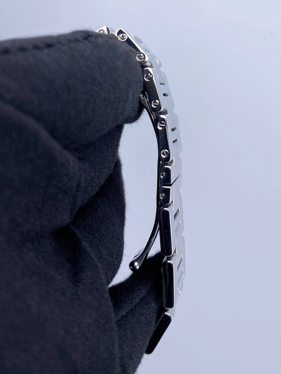 Cartier tank Super Clone Swiss Machine (Available 2 Sizes M & L)