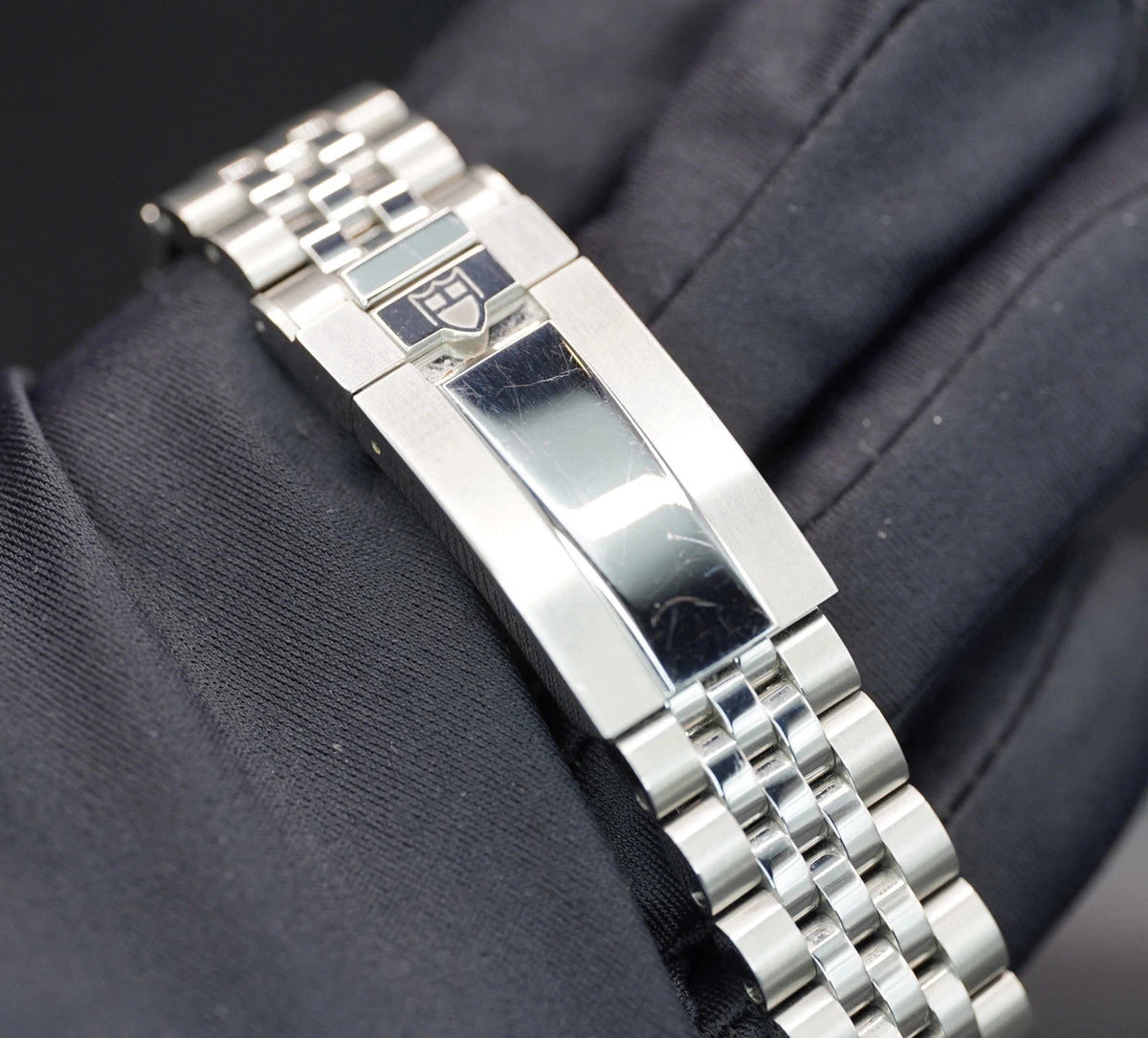 Tudor bay 54 Super Clone Swiss Machine