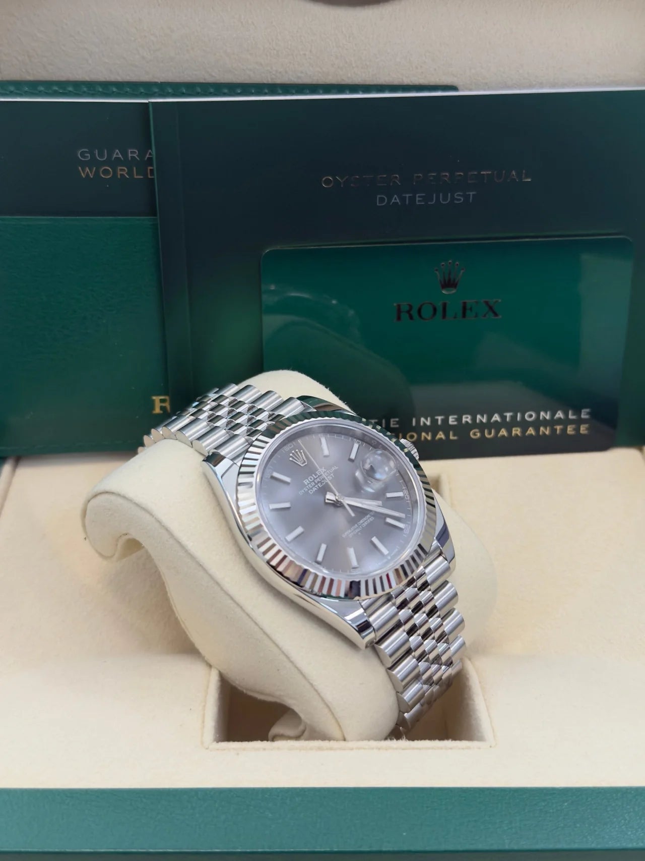 Rolex DateJust Super Clone Swiss Machine