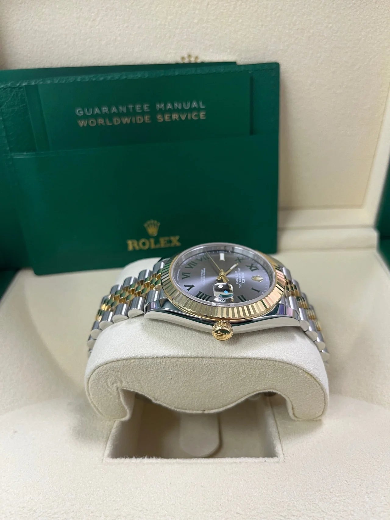 Rolex DateJust Super Clone Swiss Machine