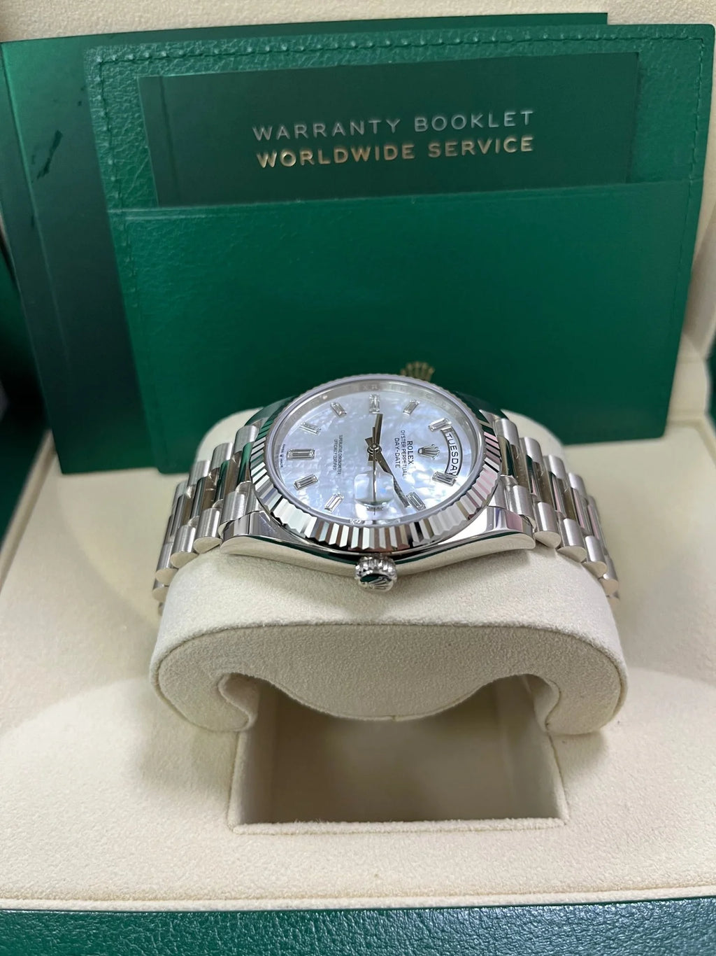 Rolex DayDate Mother Of Pearl Super Clone Swiss Machine