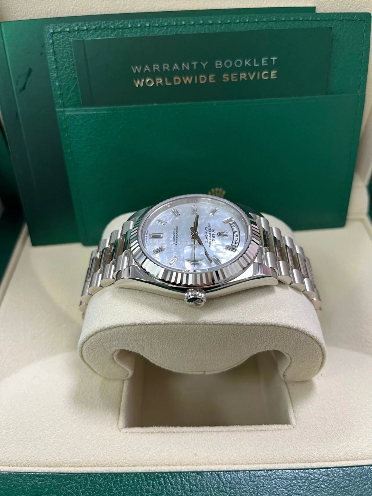 Rolex DayDate Mother Of Pearl Super Clone Swiss Machine