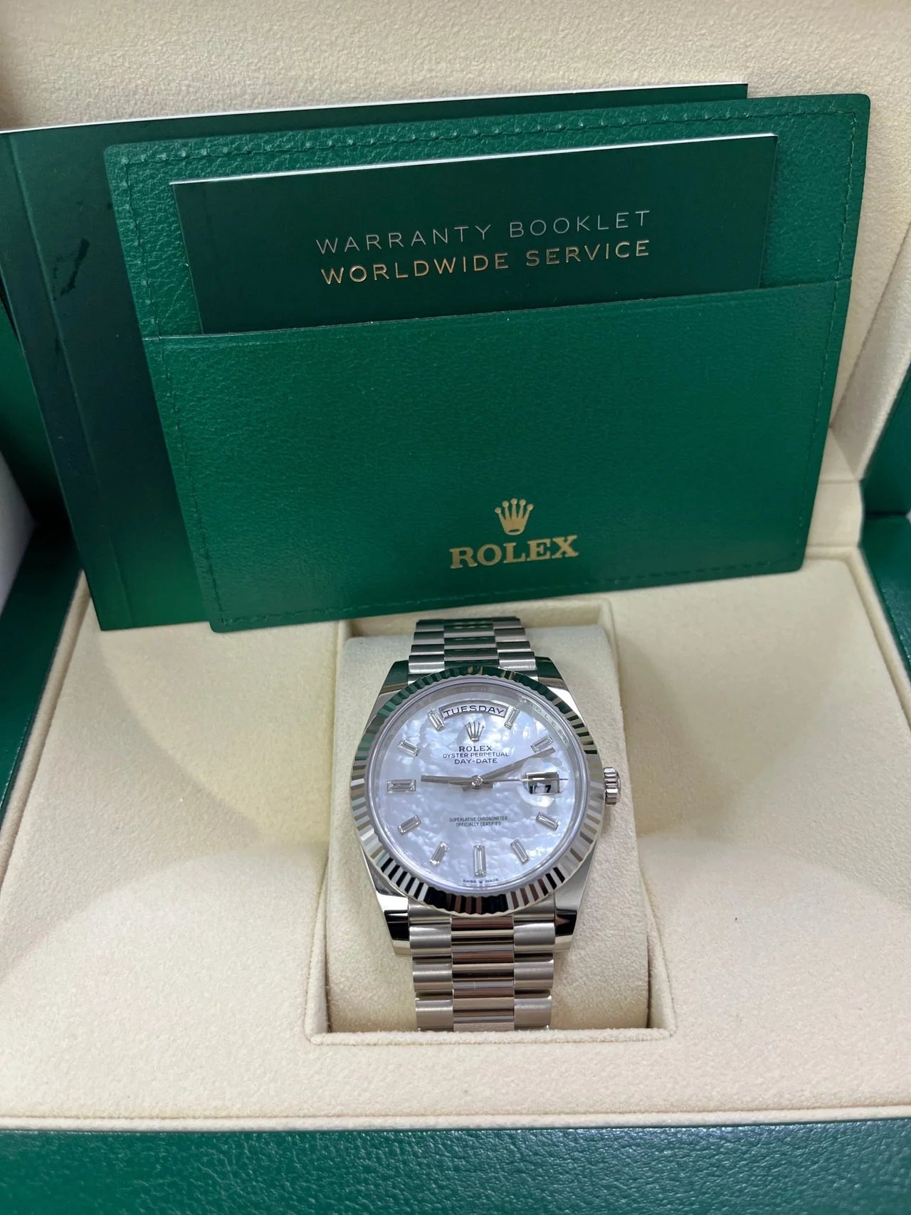 Rolex DayDate Mother Of Pearl Super Clone Swiss Machine